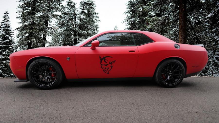  Dodge Challenger SRT Hellcat by Vilner 2020 года  (фото 7 из 27)